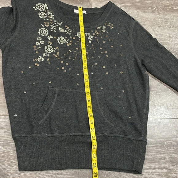 Aerie 3/4 Sleeve Embroidered Embellished Lightweight Gray Pocket Sweatsh… - Picture 13 of 16